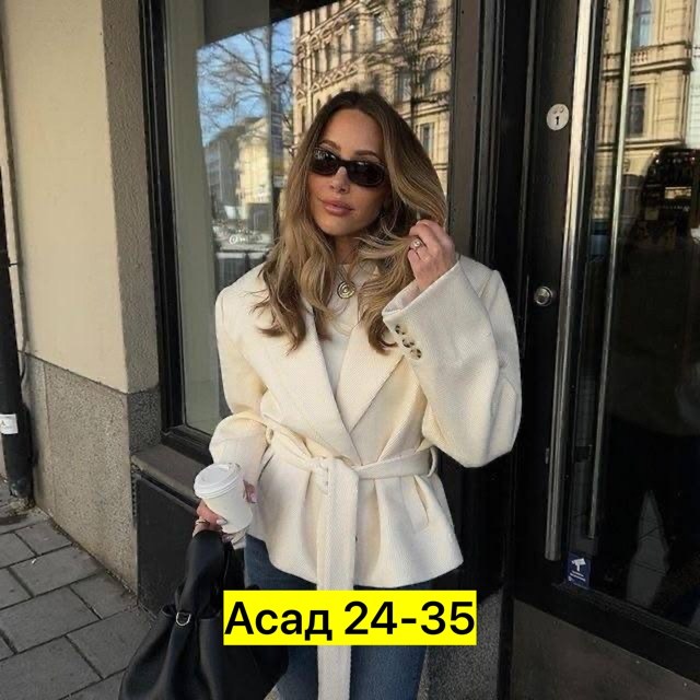 женское шерстяное пальто с поясом,женская мода,одежда мода,шерстяное пальто