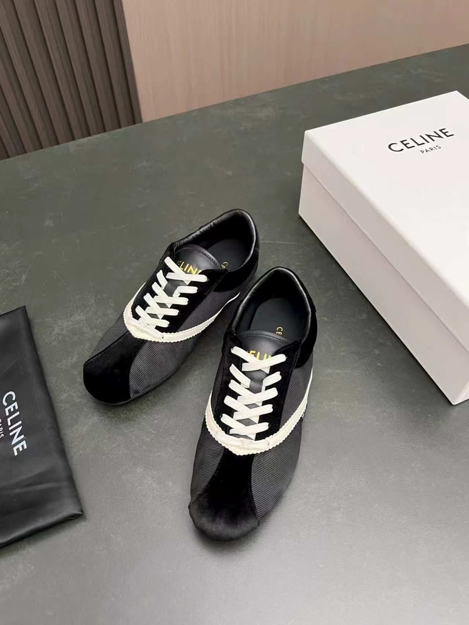 ,кроссовки prada,спортивная ,кроссовки женскиe, женская