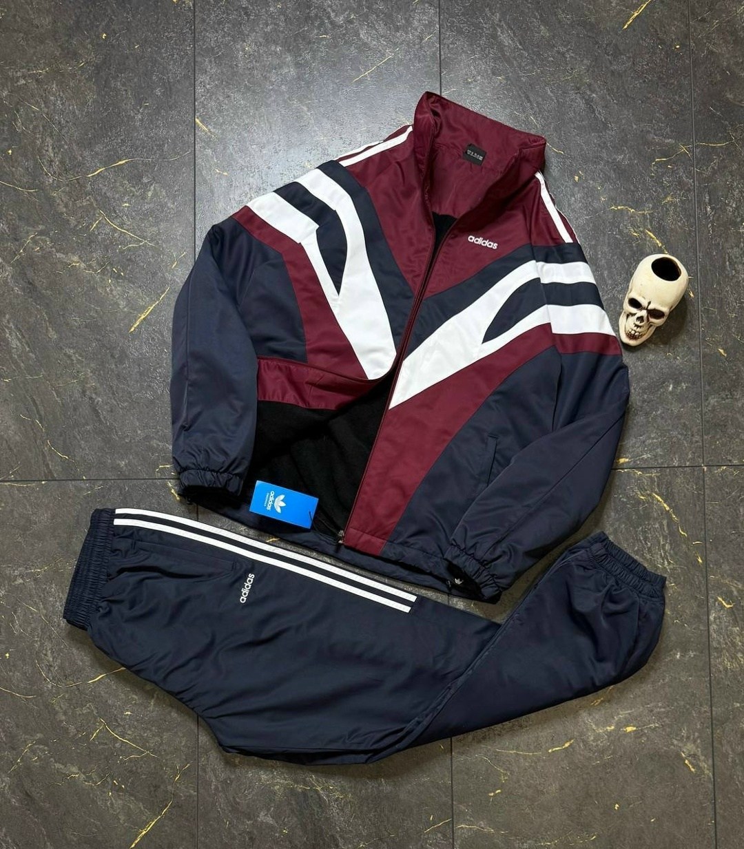 спортивный костюм adidas ретро,спортивный костюм adidas,спортивный костюм adidas 90х,костюм adidas 90 х,спортивный костюм adidas ретро в стиле 90-х