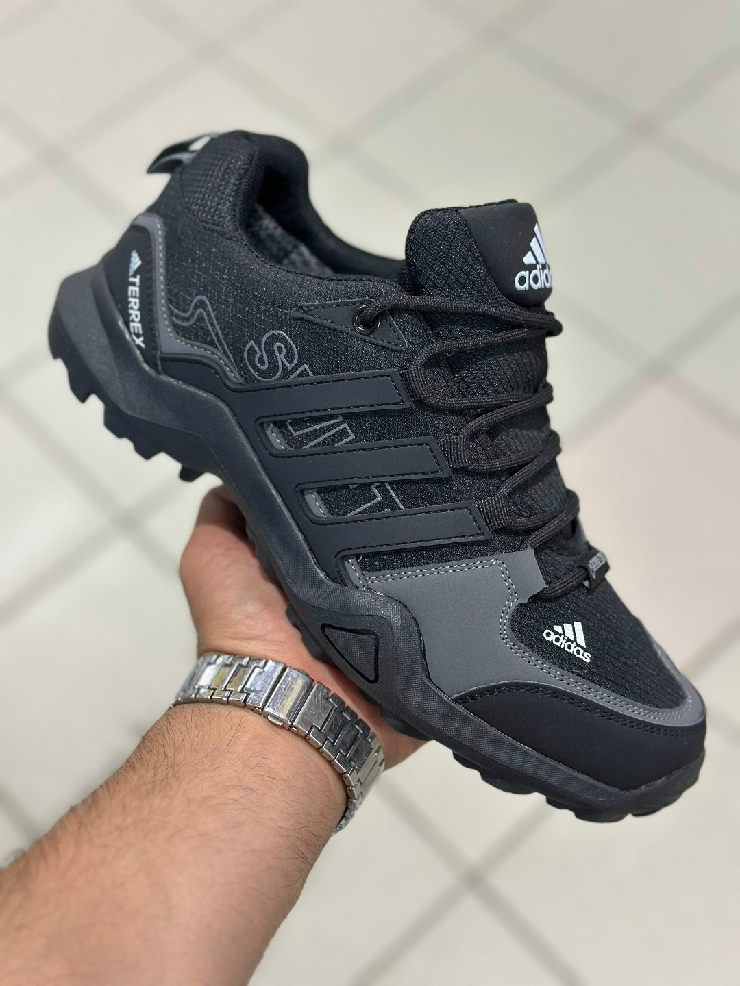 кроссовки adidas terrex,адидас терекс 465 кроссовки,кроссовки adidas,кроссовки adidas terrex термо,кроссовки adidas terrex swift