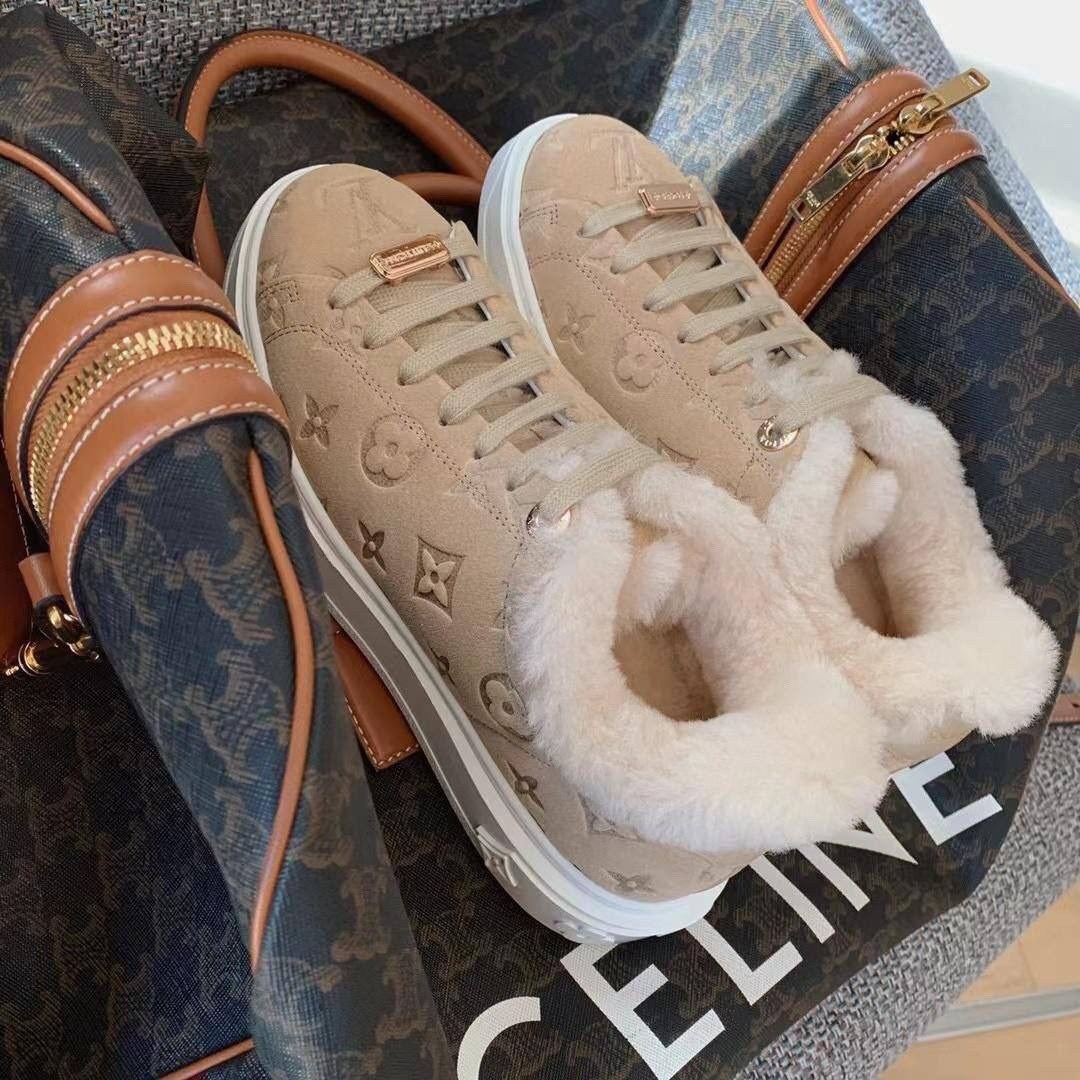 кроссовки женские louis vuitton,кеды louis vuitton time out зимние бежевые,louis vuitton зимние кроссовки,кроссовки зимние женские louis vuitton,женские зимние кеды louis vuitton 2026 бежевые
