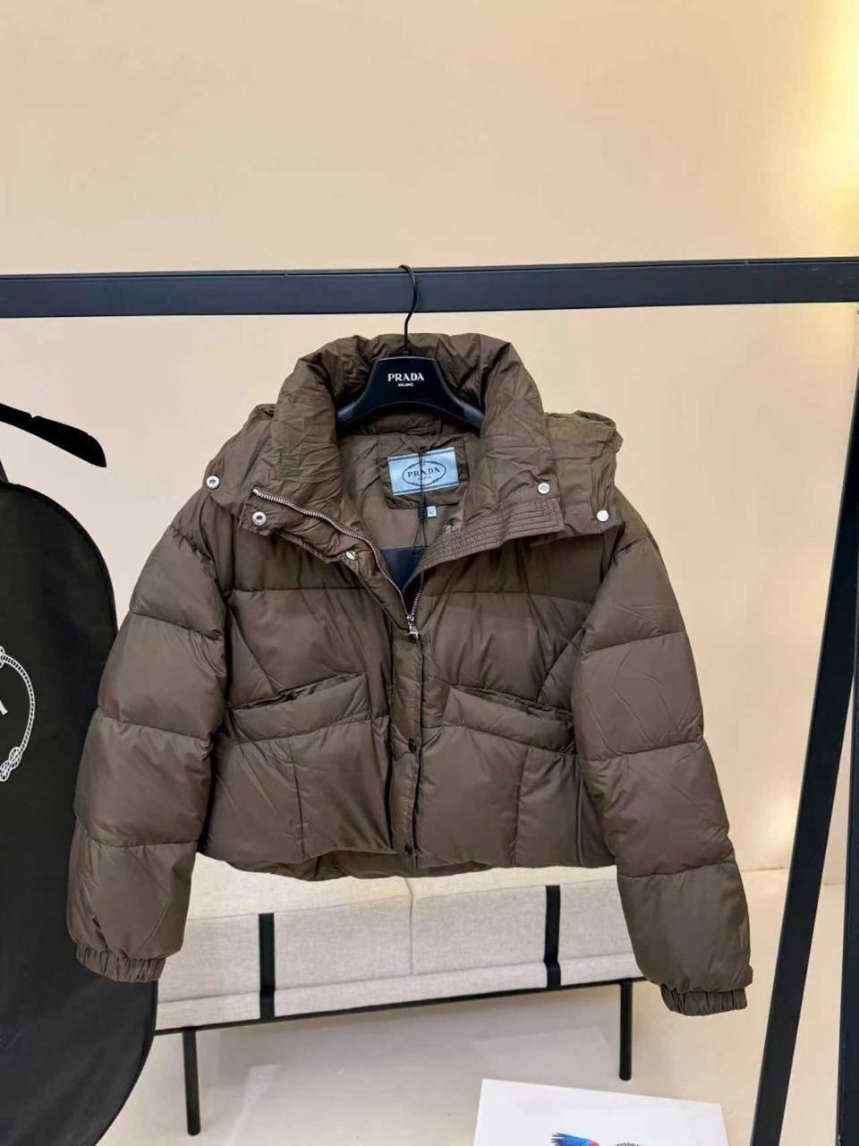 куртка пуховик,пуховик теплый,moncler женский пуховик,женская зимняя куртка,пуховик зимний куртка