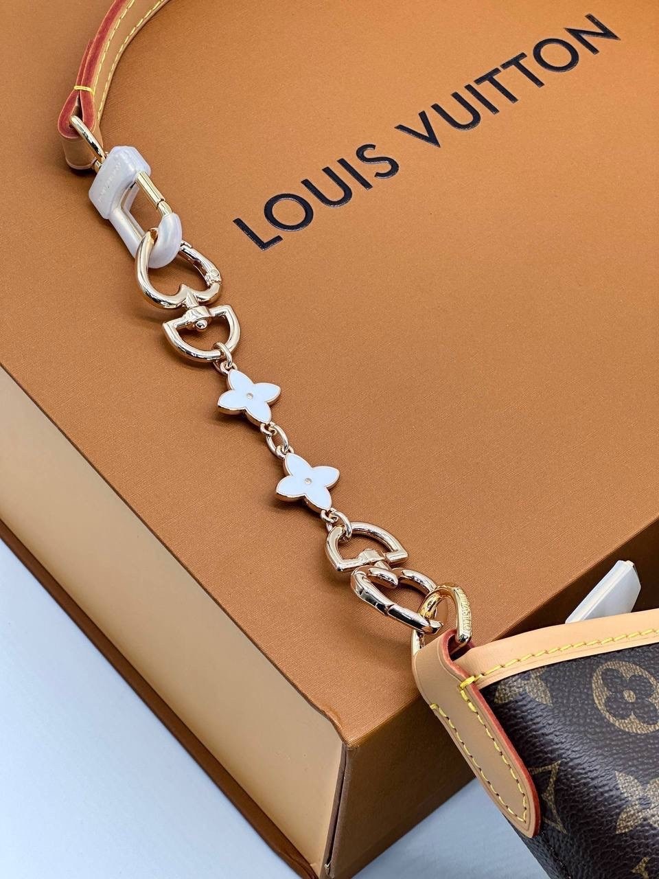 louis vuitton сумка на плечо,сумка louis vuitton,lv louis vuitton женская модная классическая сумка через плечо,louis vuitton женская сумка,сумка louis vuitton c тканевым ремнем и косметичкой
