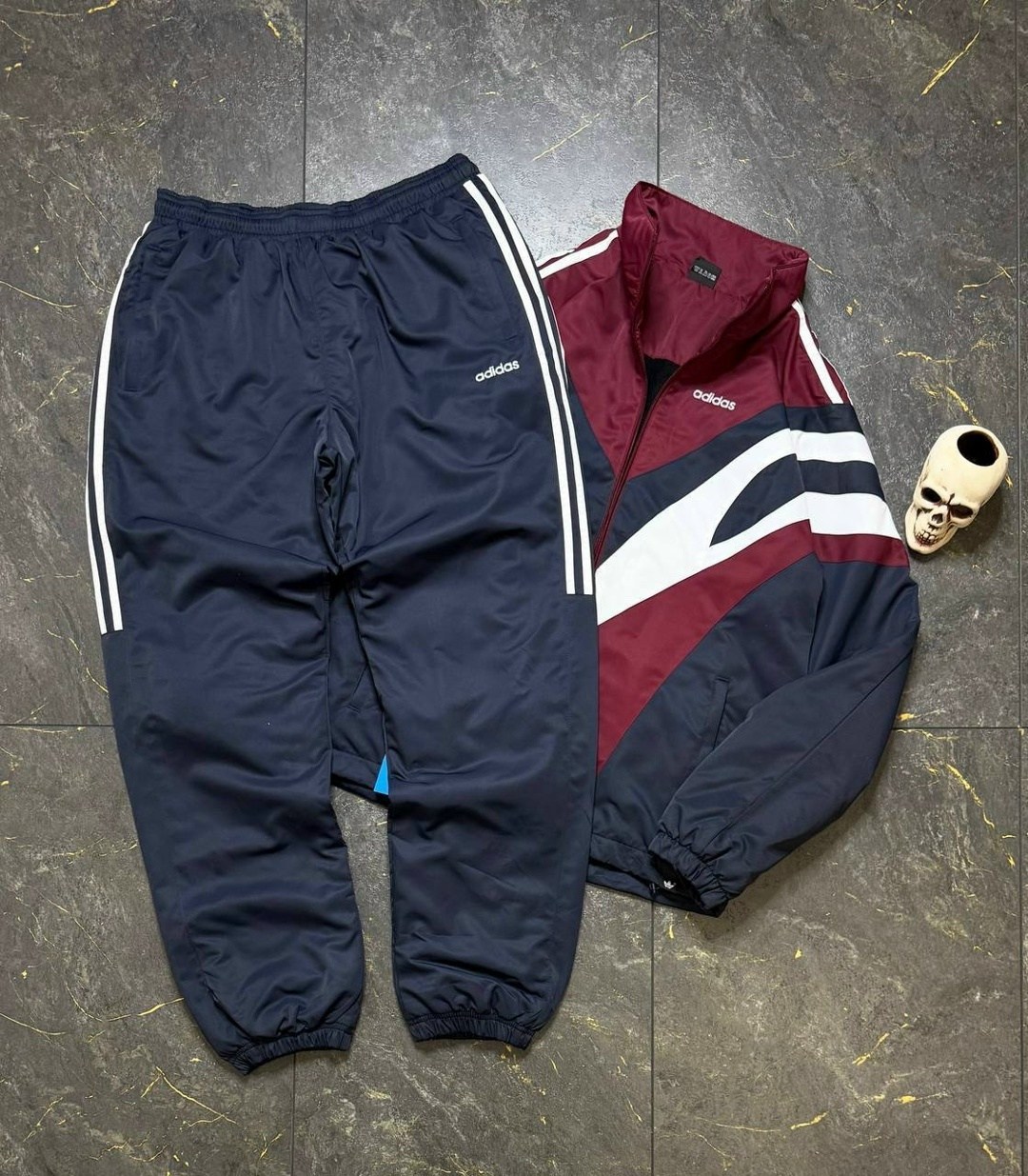 спортивный костюм adidas ретро,спортивный костюм adidas,спортивный костюм adidas 90х,костюм adidas 90 х,спортивный костюм adidas ретро в стиле 90-х