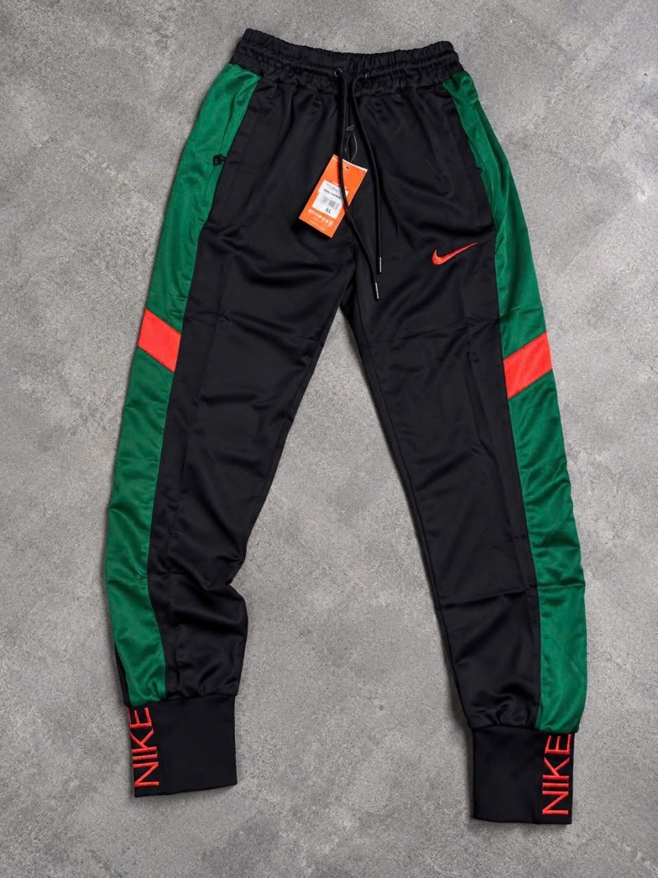спортивные штаны nike,штаны спортивные мужские nike,штаны nike,спортивные брюки nike,плащевые штаны big swoosh летние найк джоггеры nike