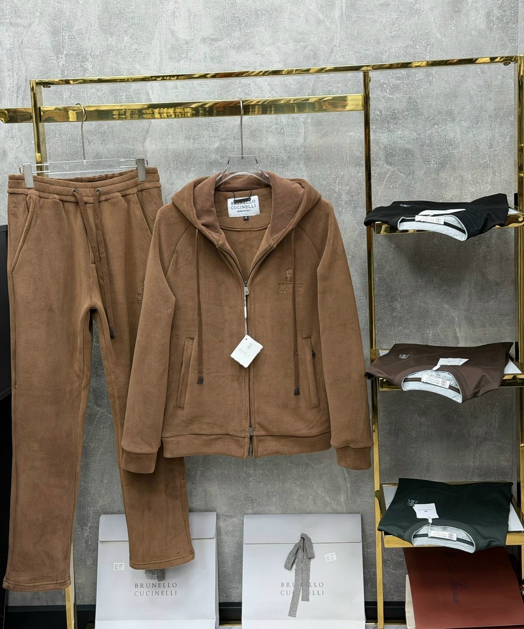спортивные костюмы на флисе,спортивный костюм loro piana,спортивный костюм мужской dior кашемир,спортивный костюм,костюм женский на флисе