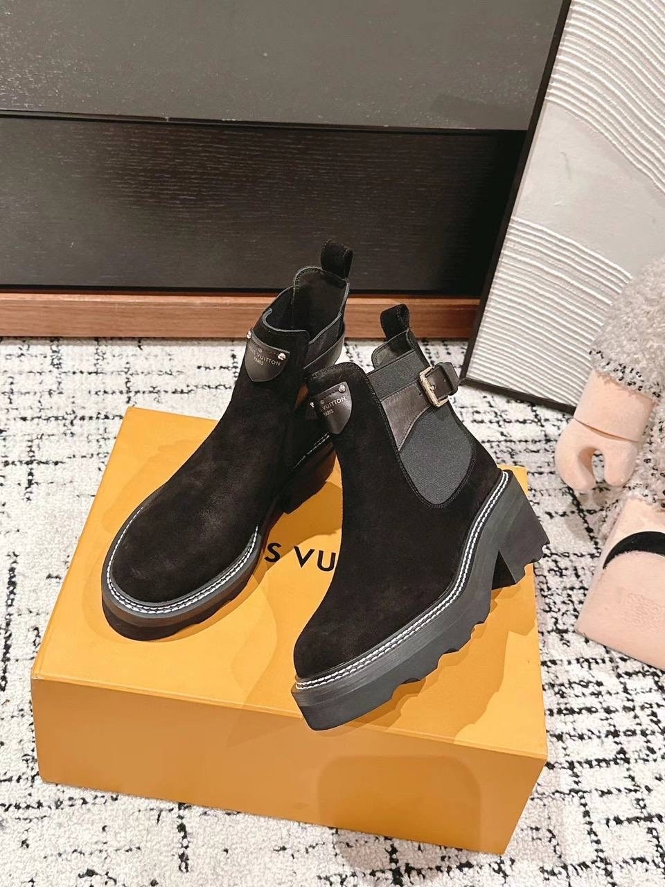 ботинки louis vuitton,ботинки женские,,замшевые ботинки,ботинки