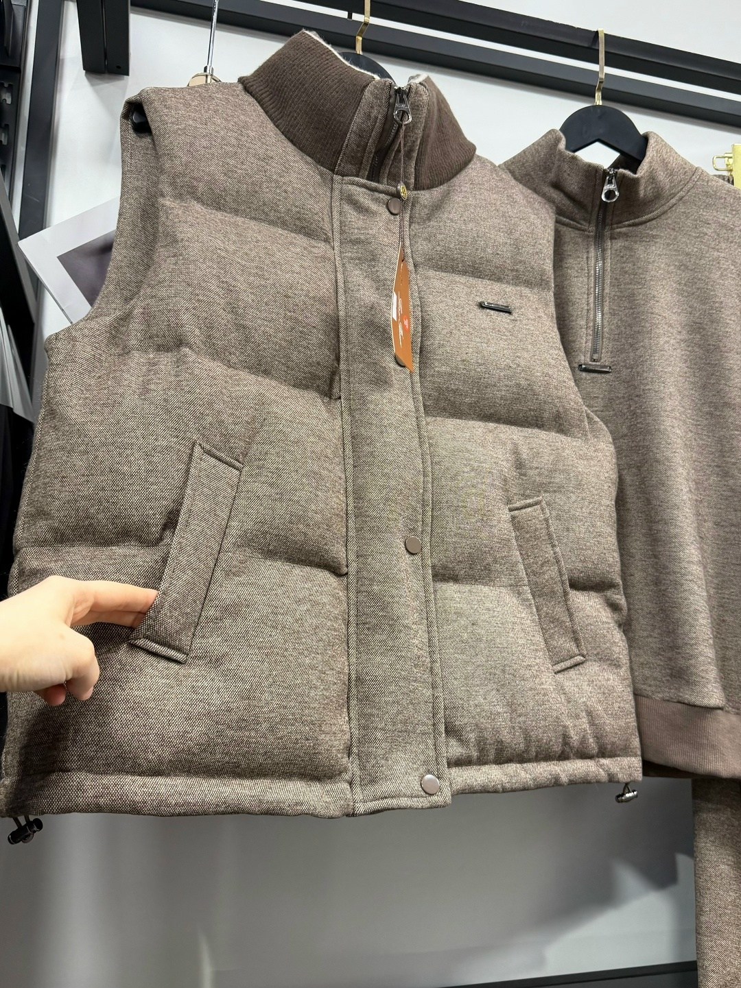 кашемировый костюм loro piana,костюм loro piana,костюм спортивный loro piana,теплый костюм,костюм тройка