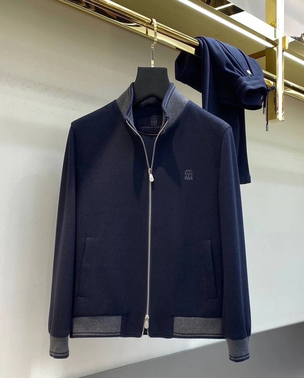 спортивный костюм brunello cucinelli,спортивный костюм loro piana,толстовка мужская,мужская толстовка на молнии,куртка спортивная