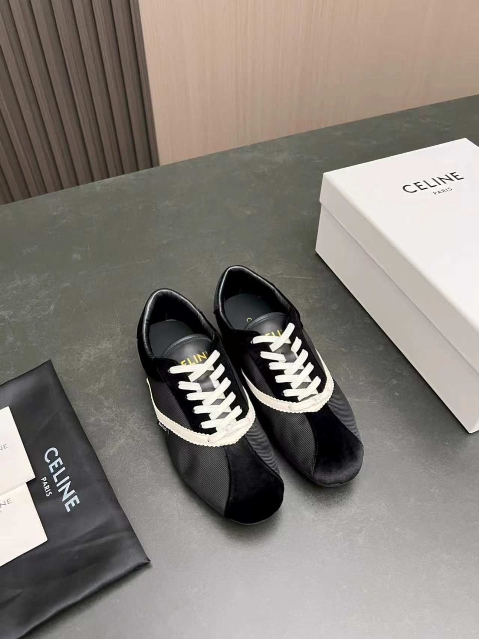 ,кроссовки prada,спортивная ,кроссовки женскиe, женская