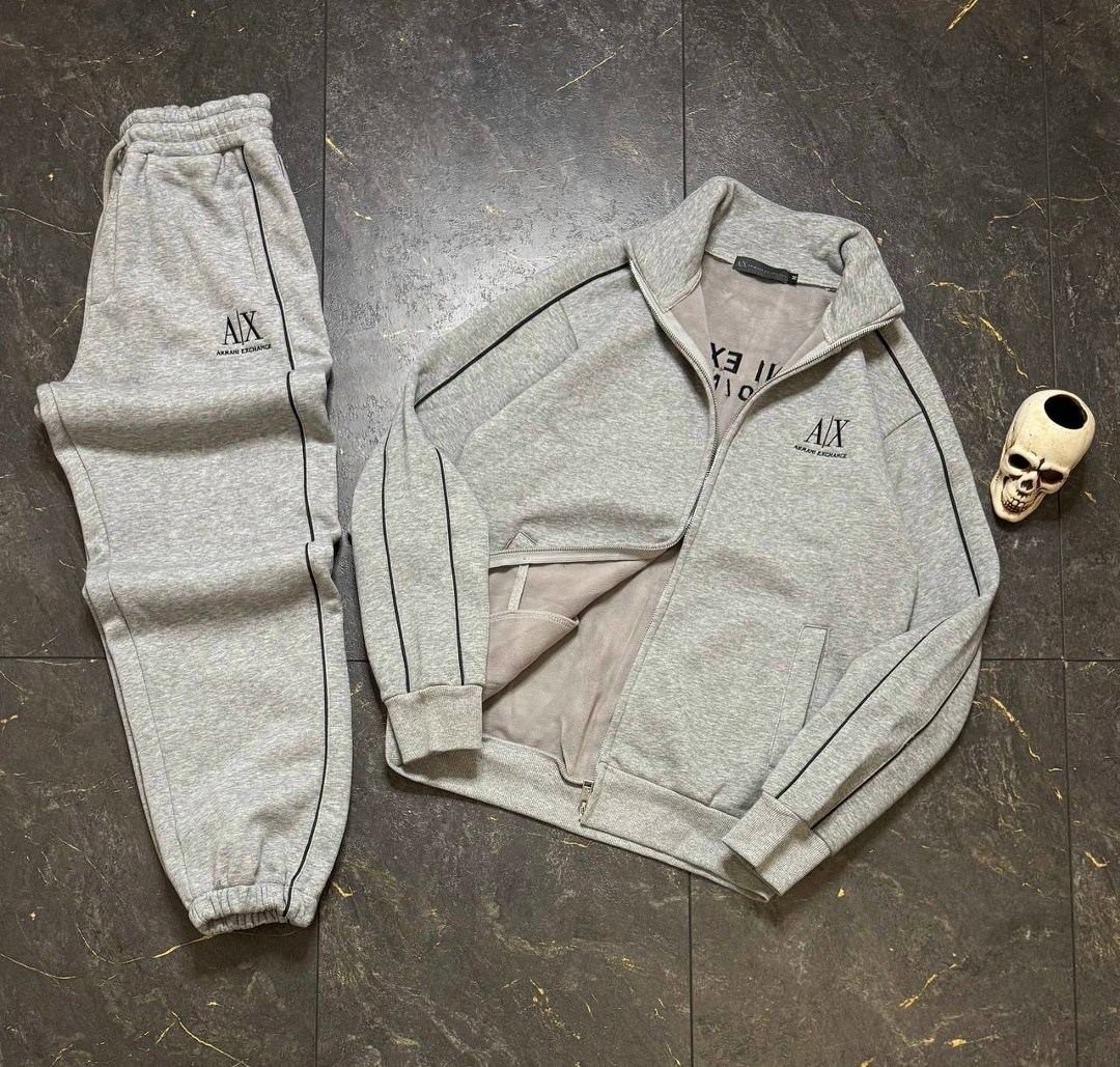 мужской спортивный костюм,спортивный костюм armani,спортивный костюм armani exchange,мужской спортивный костюм armani exchange,спортивный костюм