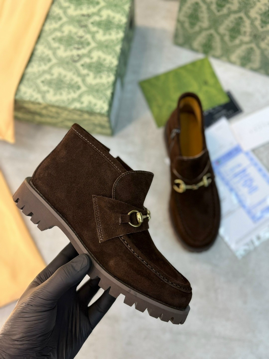 ,ботинки gucci,лоферы gucci,женские замшевые черные ботинки gucci,ботинки gucci horsebit черные