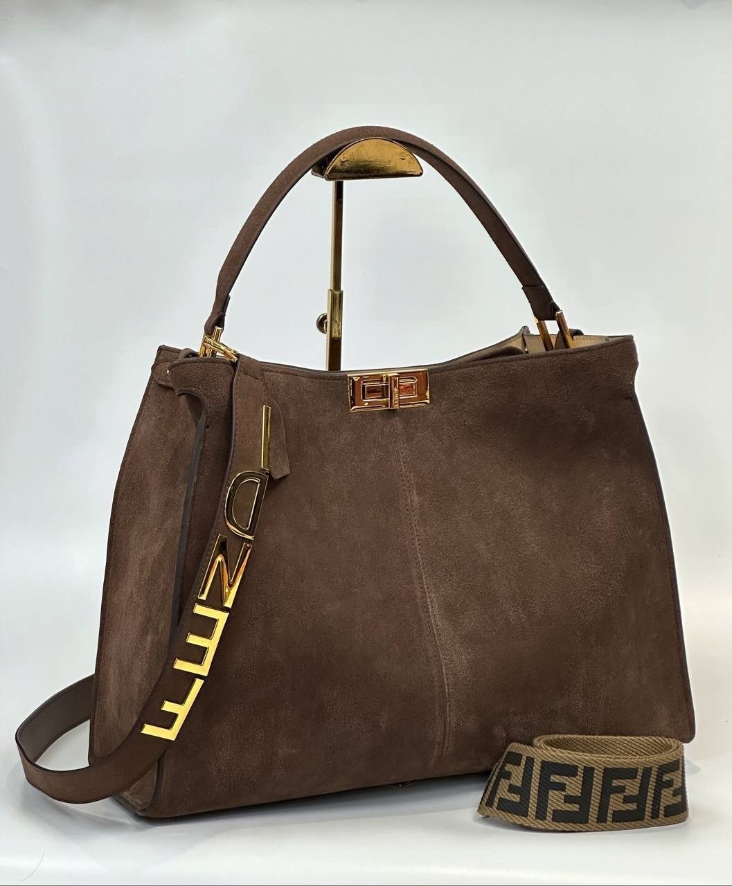fendi сумка,fendi сумка fendi,сумки фенди,женская сумка fendi,сумка fendi baguette
