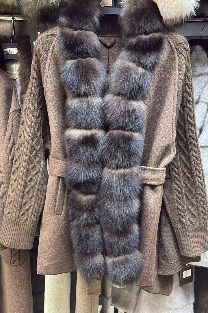 пальто с мехом,пальто вязаное с мехом,кашемировое шерстяное пальто с воротником из натурального лисьего меха,вязаный кардиган с мехом,кашемировое пальто женское