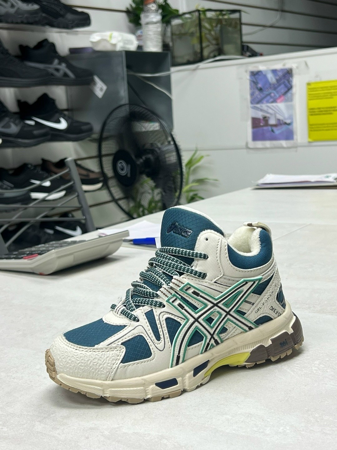 кроссовки асикс gel-kahana 8 зимние высокие,кроссовки asics gel-kahana 8,кроссовки зимние asics,кроссовки мужские зимние asics gel kahana 8,кроссовки asics