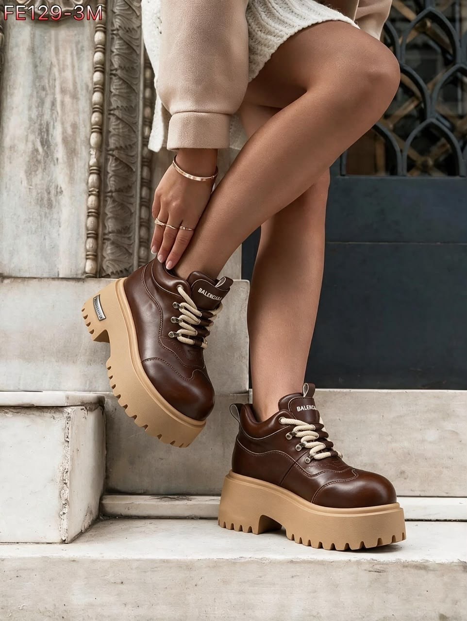 balenciaga женские кожаные ботинки balenciaga чёрного цвета,ботинки balenciaga,balenciaga женские кожаные ботинки чёрного цвета,,женские брендовые кожаные ботинки balenciaga premium