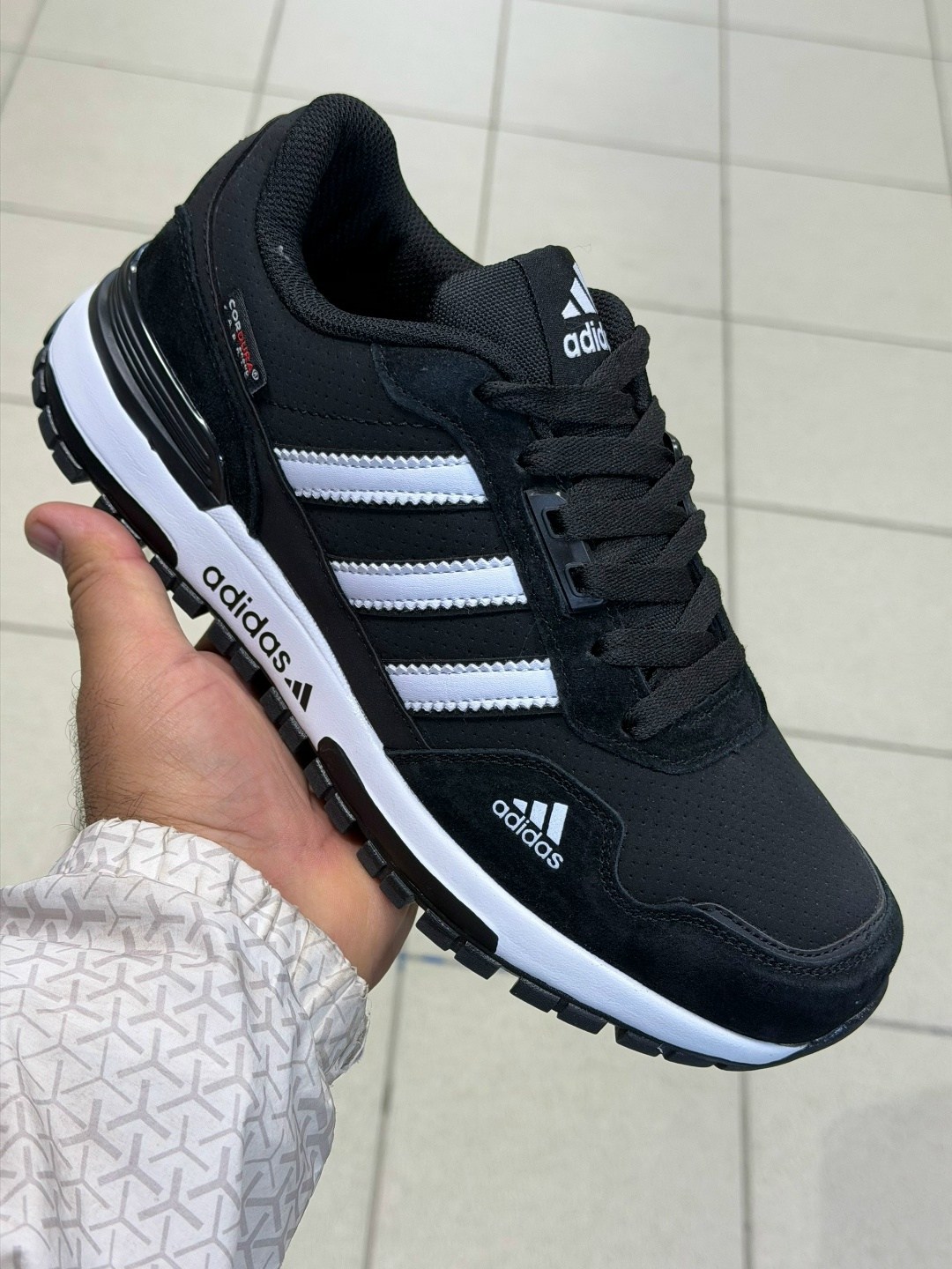 кроссовки мужские adidas,adidas кроссовки,кроссовки мужские,кроссовки,адидас кроссовки мужские