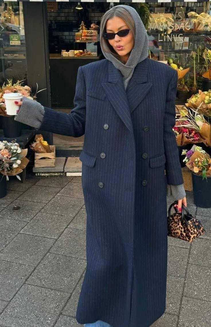 длинное пальто,стильное пальто,шерстяное пальто,модное пальто,синее пальто