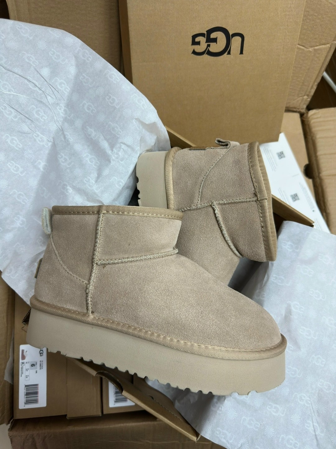 ,ugg угги зимние короткие на платформе,ugg угги натуральные короткие на платформе,угги женские,угги ugg