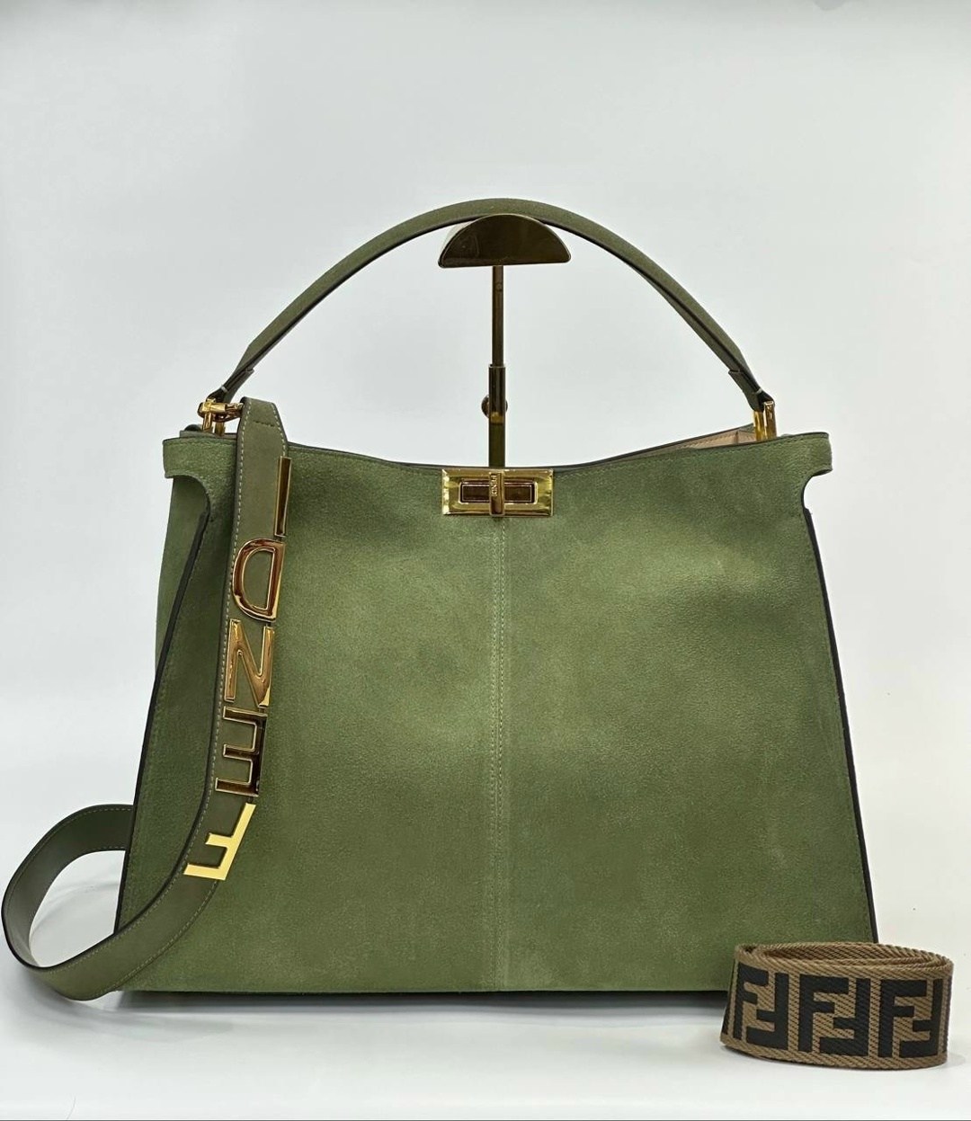 fendi сумка,fendi сумка fendi,сумки фенди,женская сумка fendi,сумка fendi baguette