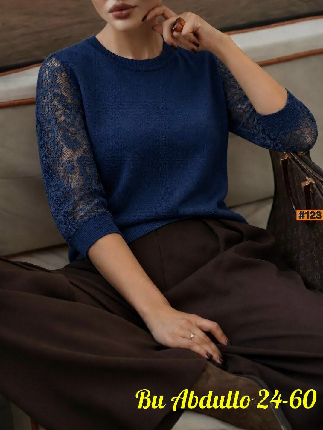 кашемировый свитер с кружевными рукавами sofia cashmere черный,кофта с кружевами,кашемировые кофты с кружевом,женская кофта,кофта с кружевными рукавами