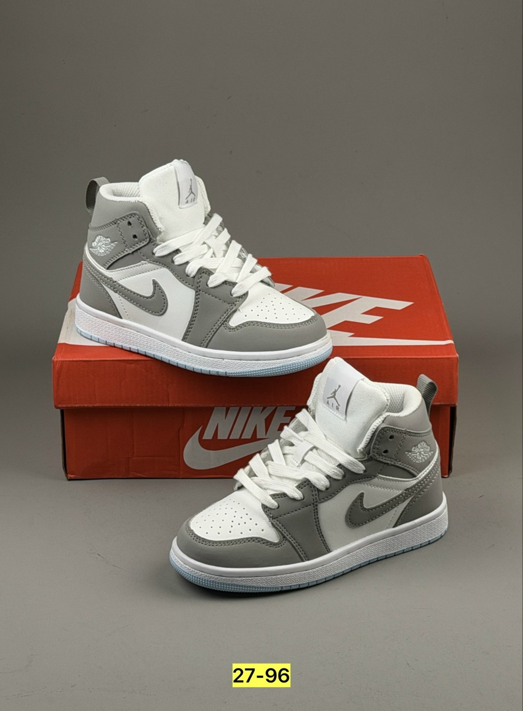 кроссовки air jordan 1 mid se,кроссовки nike air jordan 1,кроссовки nike air jordan 1 mid,кроссовки nike air jordan 1 mid wolf grey,nike air jordan 1 mid