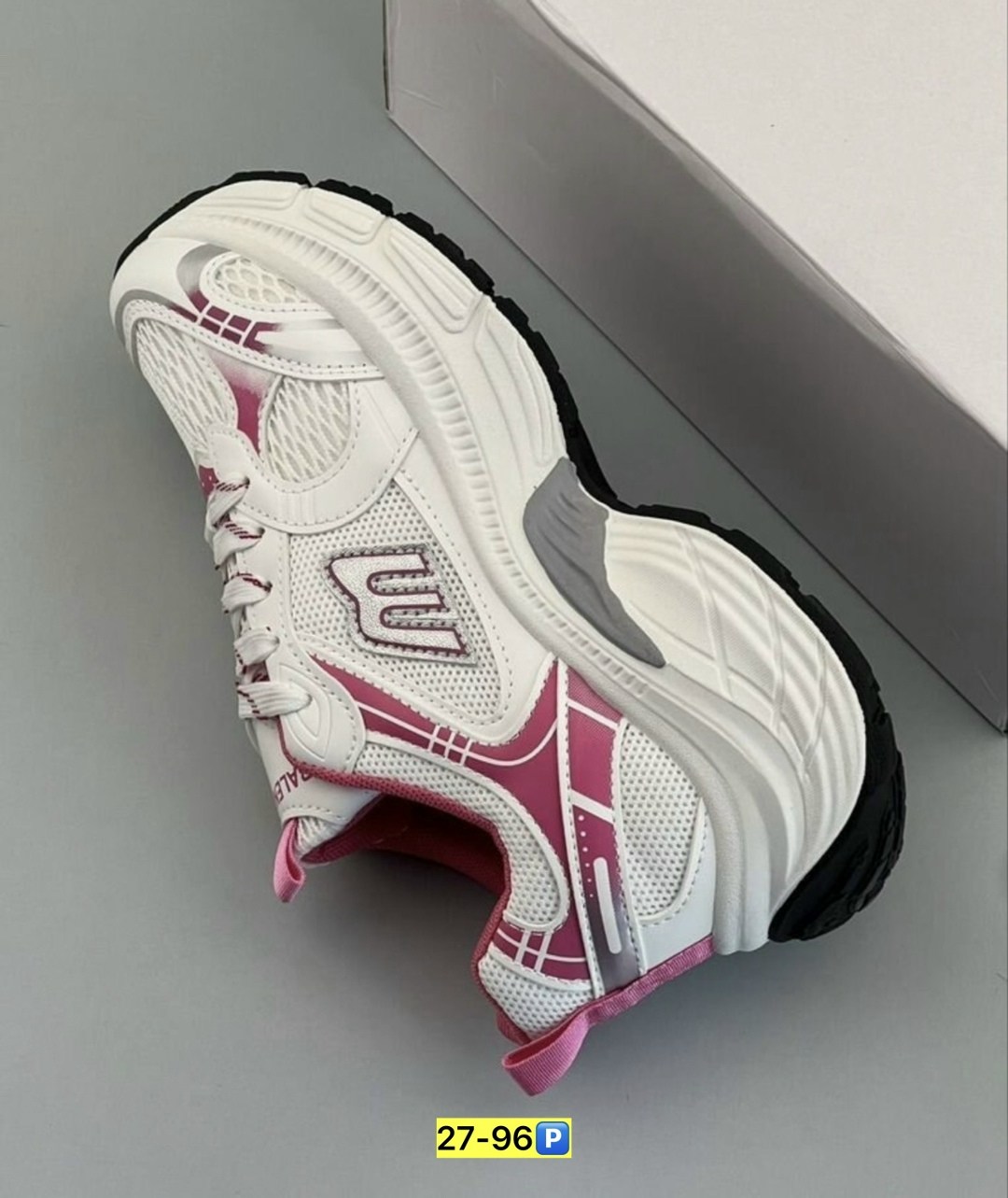 кроссовки женскиe,женские кроссовки balenciaga,кроссовки,кроссовки распродажа,кроссовок