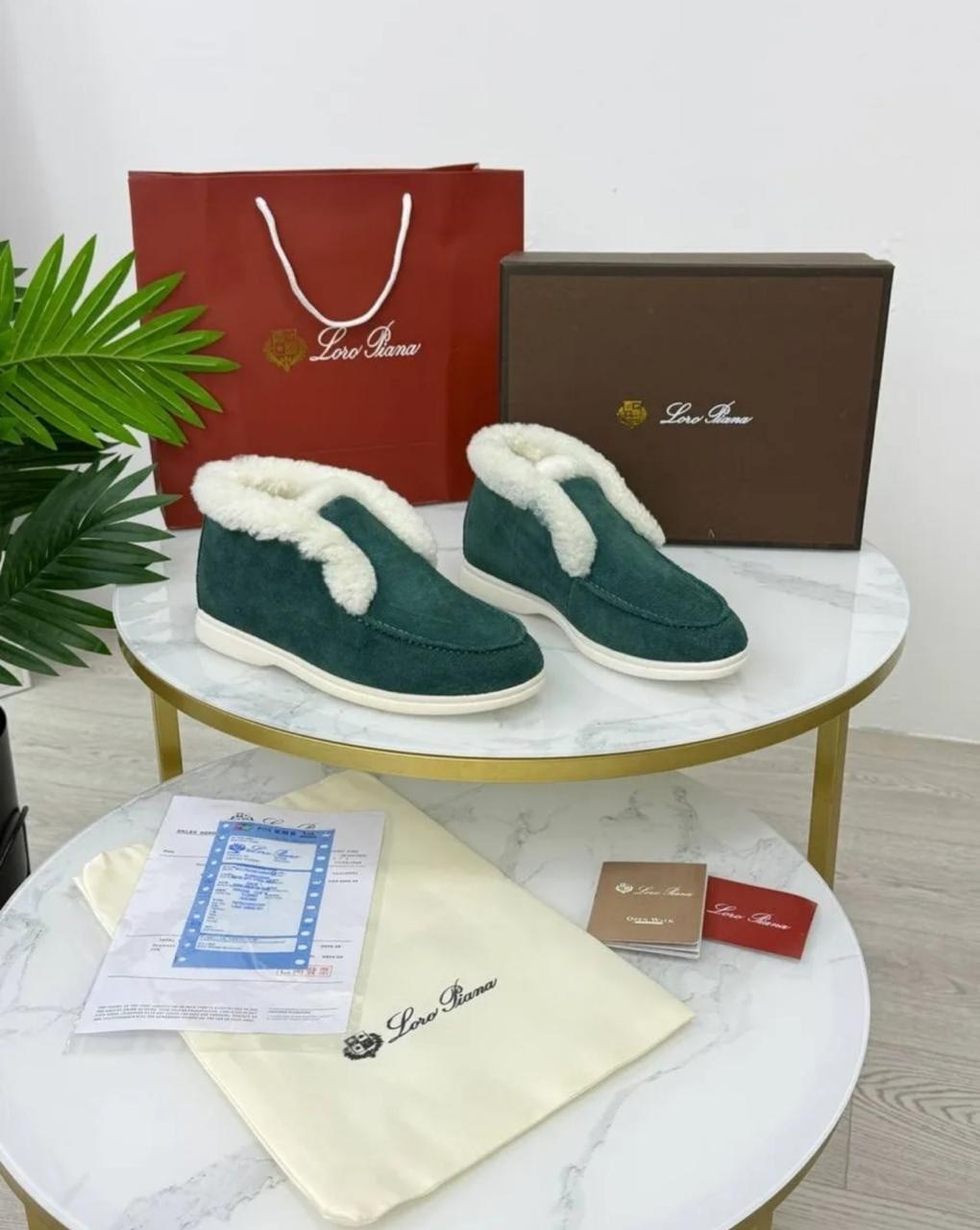 зимние замшевые ботинки loro piana open walk бежевые с мехом,женские лоферы loro piana open walk с мехом,лоферы loro piana зимние,лоферы loro piana с мехом,ботинки loro piana