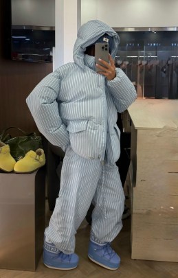 Костюм
