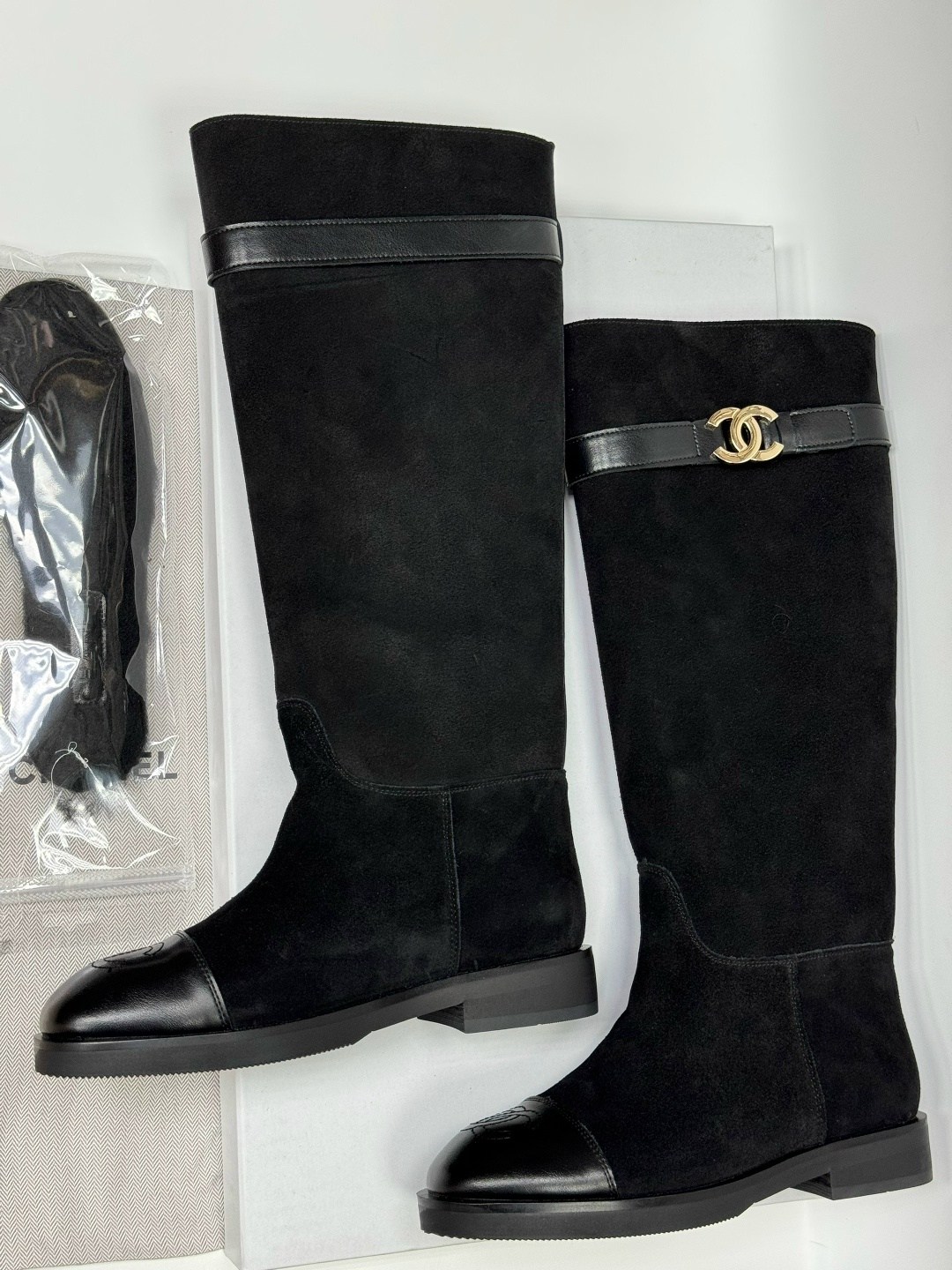 сапоги chanel,резиновые сапоги chanel,сапоги шанель,резиновые сапоги шанель,сапоги шанель черные