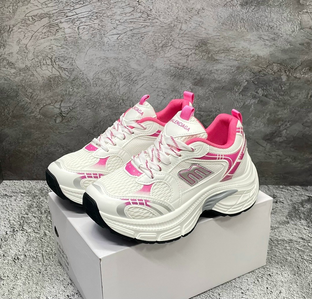 кроссовки женские balenciaga,женские кожаные кроссовки balenciaga monday shoe белые,кроссовки balenciaga,balenciaga 10xl кроссовки женские,кроссовки женские balenciaga 38.39