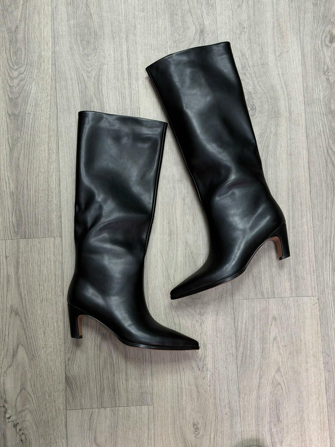 сапоги демисезонные натуральная кожа на шпильке magic heels,сапоги,женские сапоги,сапоги демисезонные натуральная кожа на шпильке,сапоги трубы на каблуке