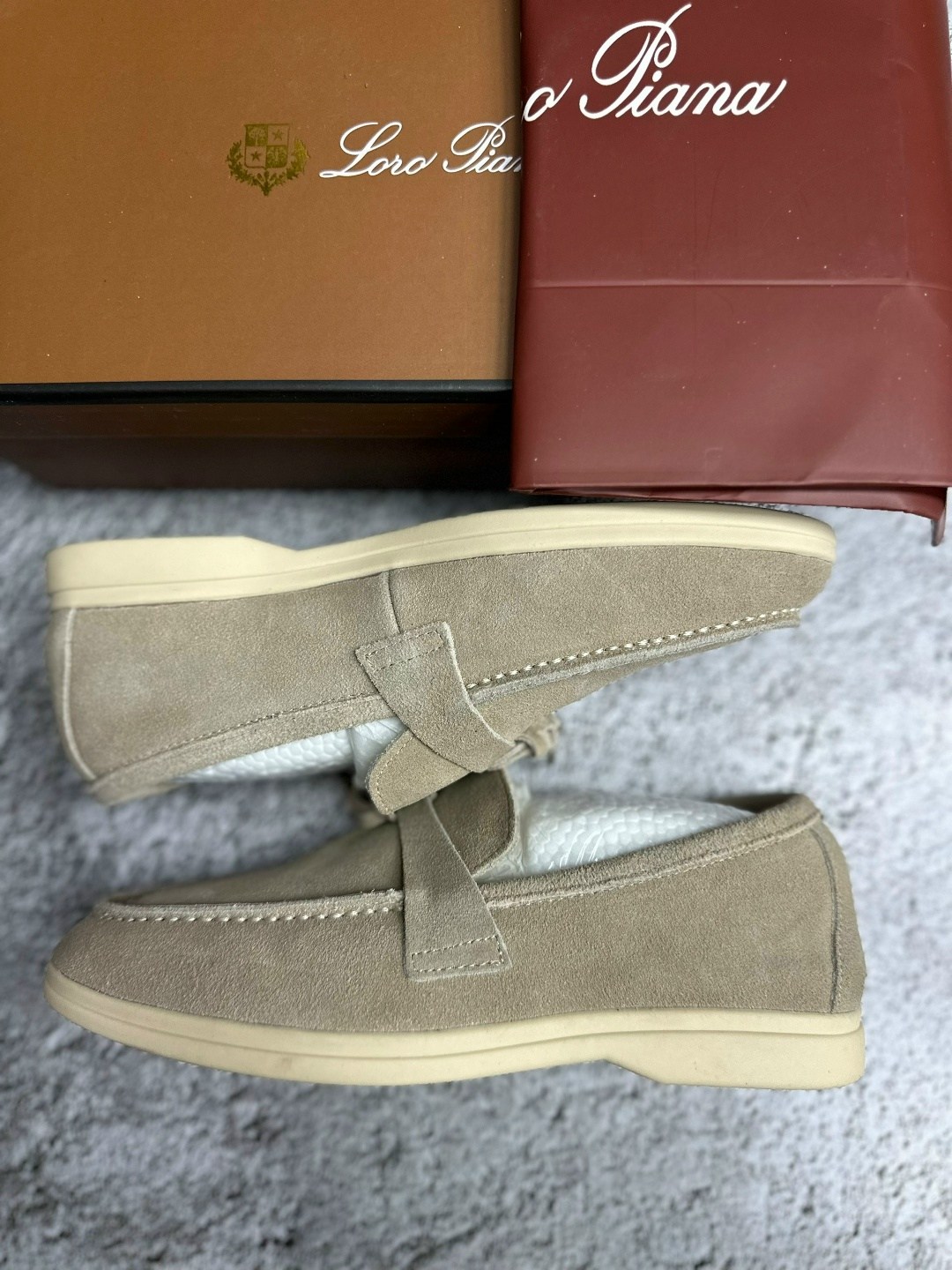 лоферы из натуральной замши loro piana premium shoes,лоферы loro piana женские,лоферы loro piana,,модельные лоферы