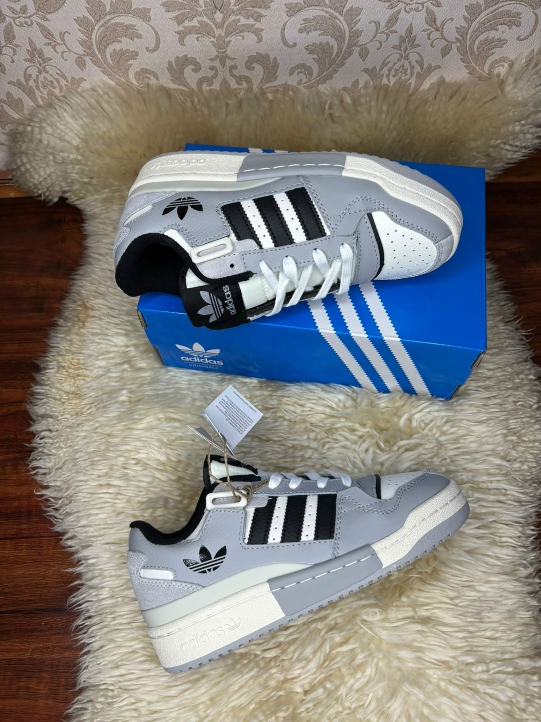 кроссовки adidas,кроссовки адидас,кроссовки adidas originals forum exhibit low grey black,кроссовки мужские adidas,кроссовки adidas forum low