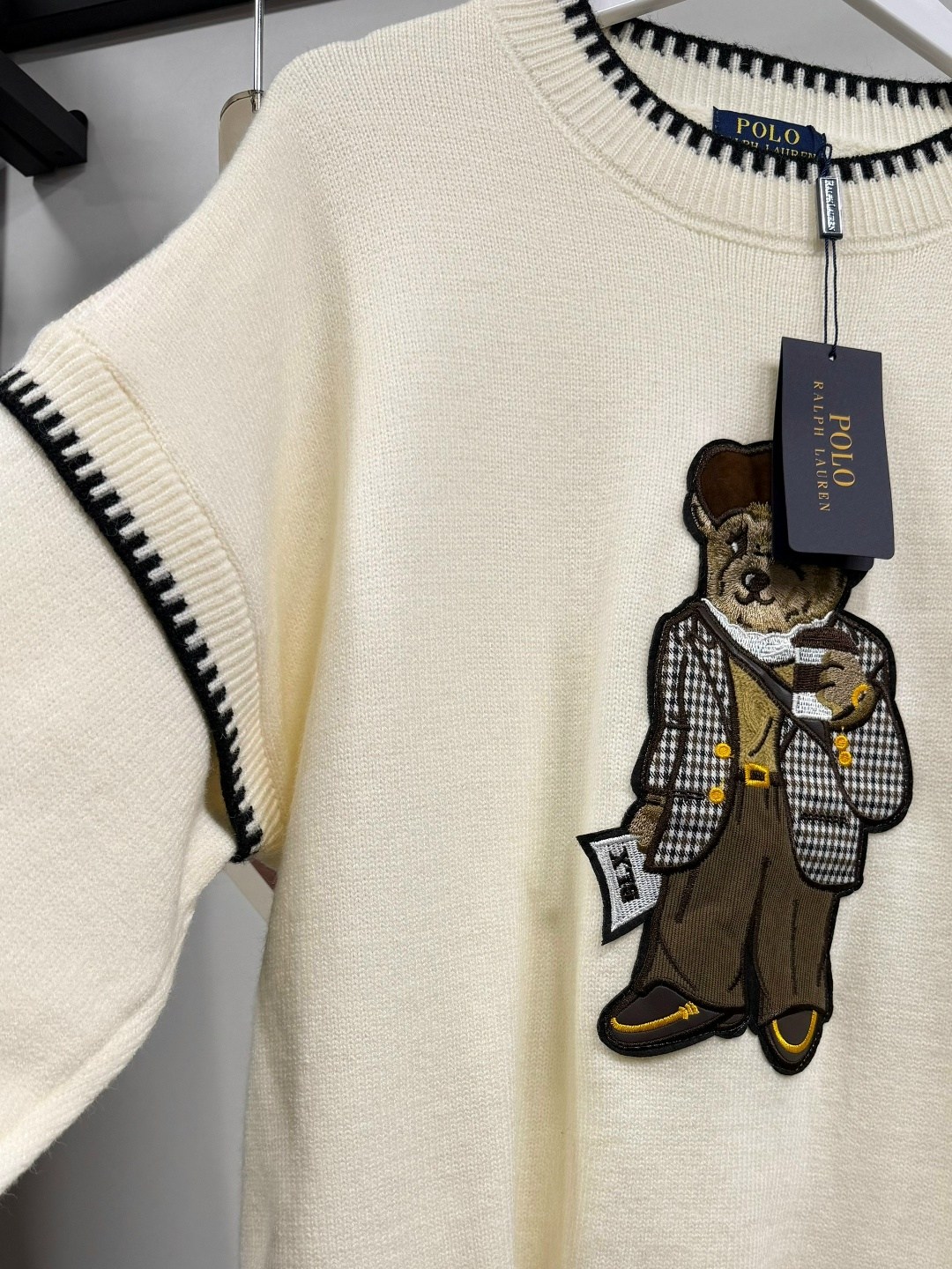 свитер ralph lauren,женский свитер ralph lauren,свитер ralph lauren bear white sweater,polo ralph lauren bear sweater,polo ralph lauren womens bear teddy white jumper sweater