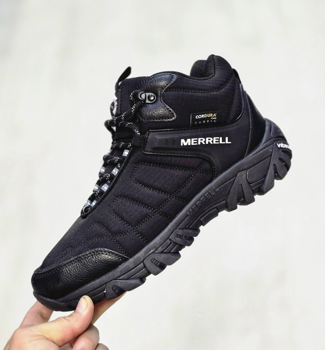 зимние ботинки merrell,зимние ботинки merrell цвет черный,кроссовки мужские зимние merrell,кроссовки зимние merrell,ботинки merrell