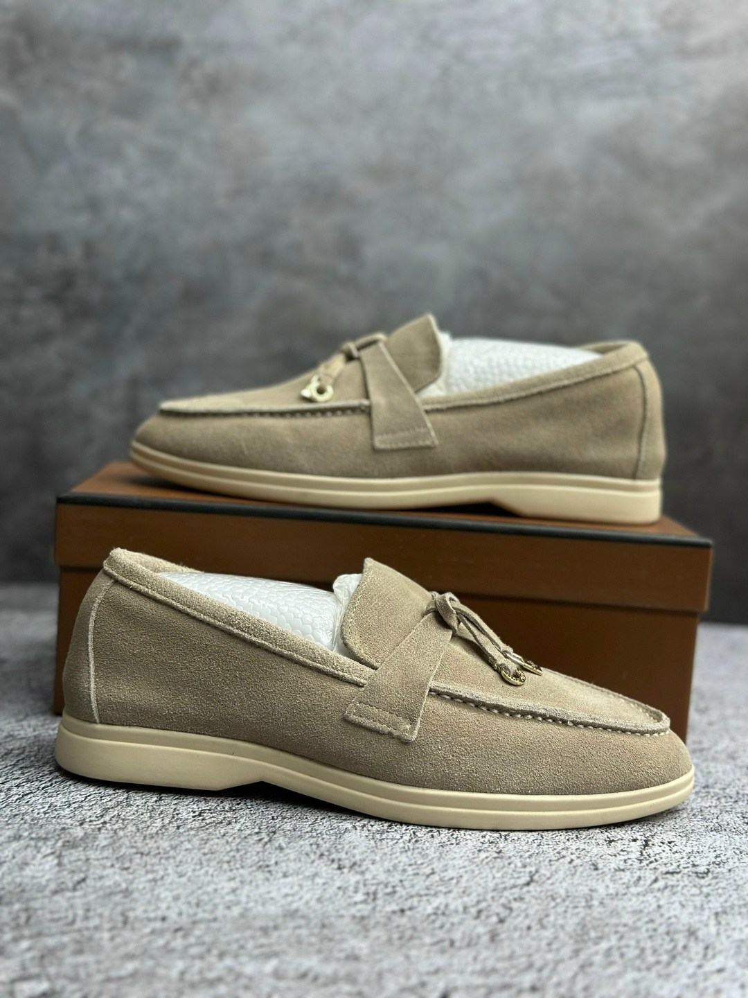 лоферы из натуральной замши loro piana premium shoes,лоферы loro piana женские,лоферы loro piana,,модельные лоферы