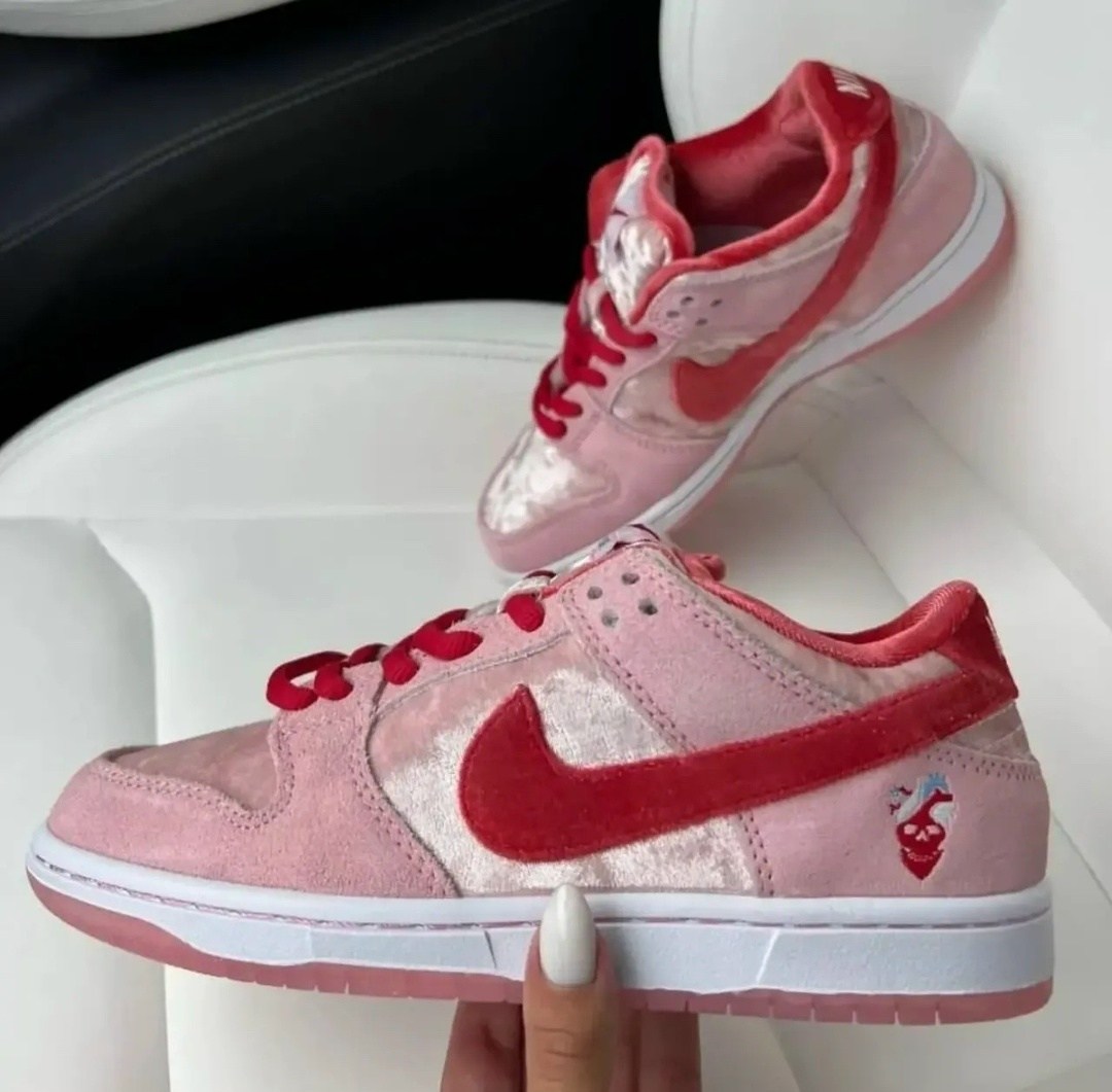 кроссовки,кроссовки найк розовые,найк данки розовые,кроссовки nike sb dunk low,женские кроссовки