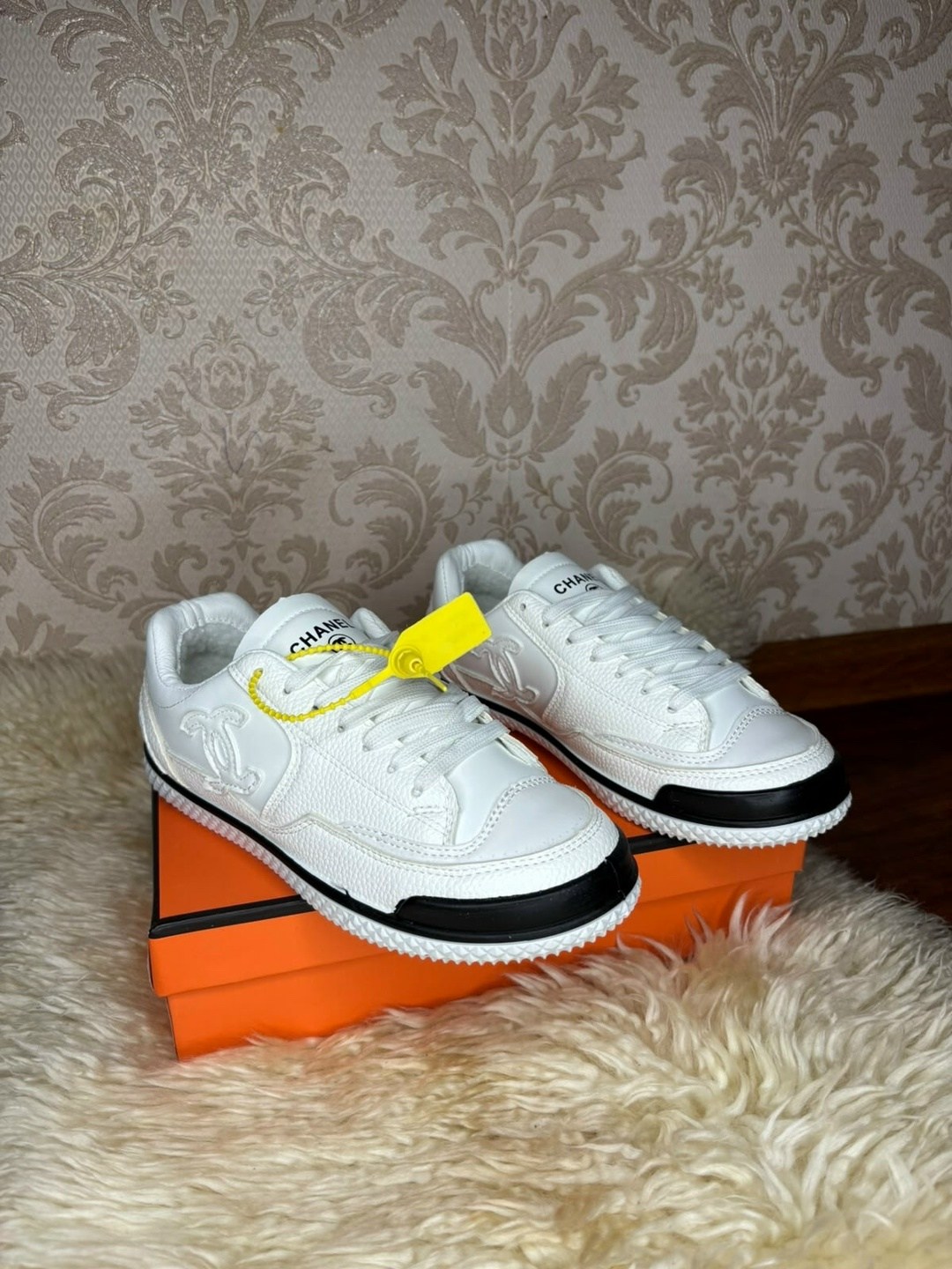 женские кроссовки chanel,,кеды chanel,кроссовки chanel,кроссовки шанели