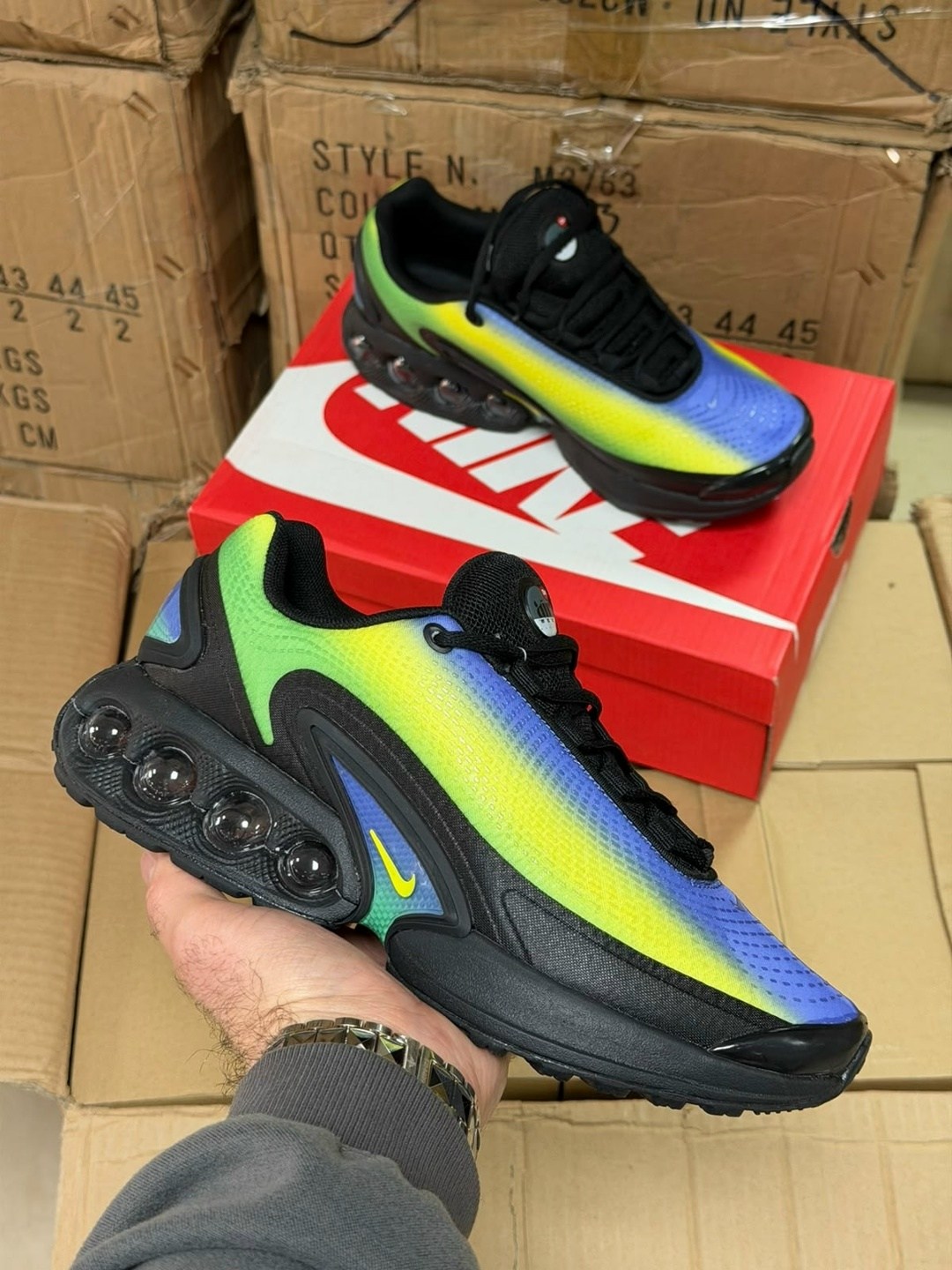 кроссовки,кроссовки мужские nike air max,кроссовки (gs) nike air max dn 'black green strike',,кроссовки nike air max