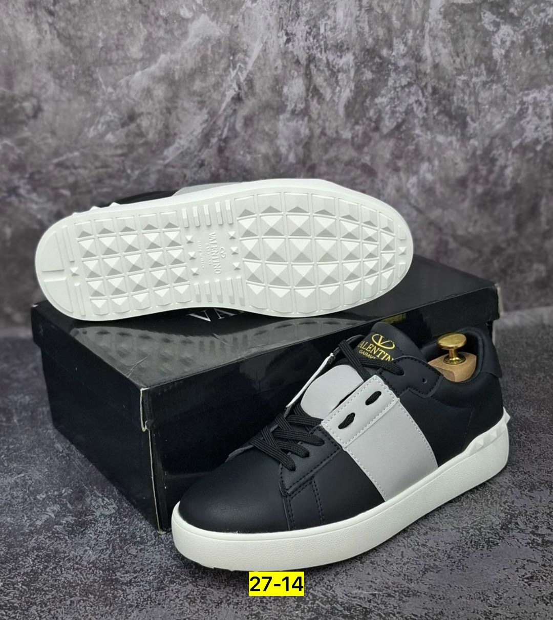 ,кроссовки valentino,кроссовки valentino мужские,кеды кожаные мужские,кроссовки valentino garavani