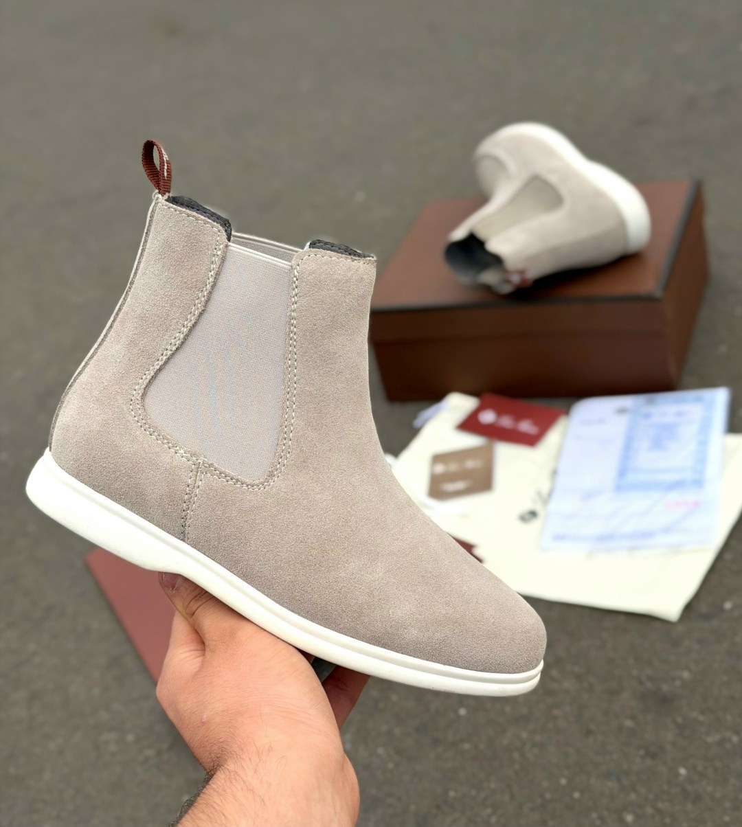 loro piana ботинки,,замшевые ботинки,ботинки челси бежевые замшевые женские,челси мужские ботинки