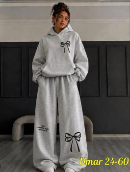 Костюм