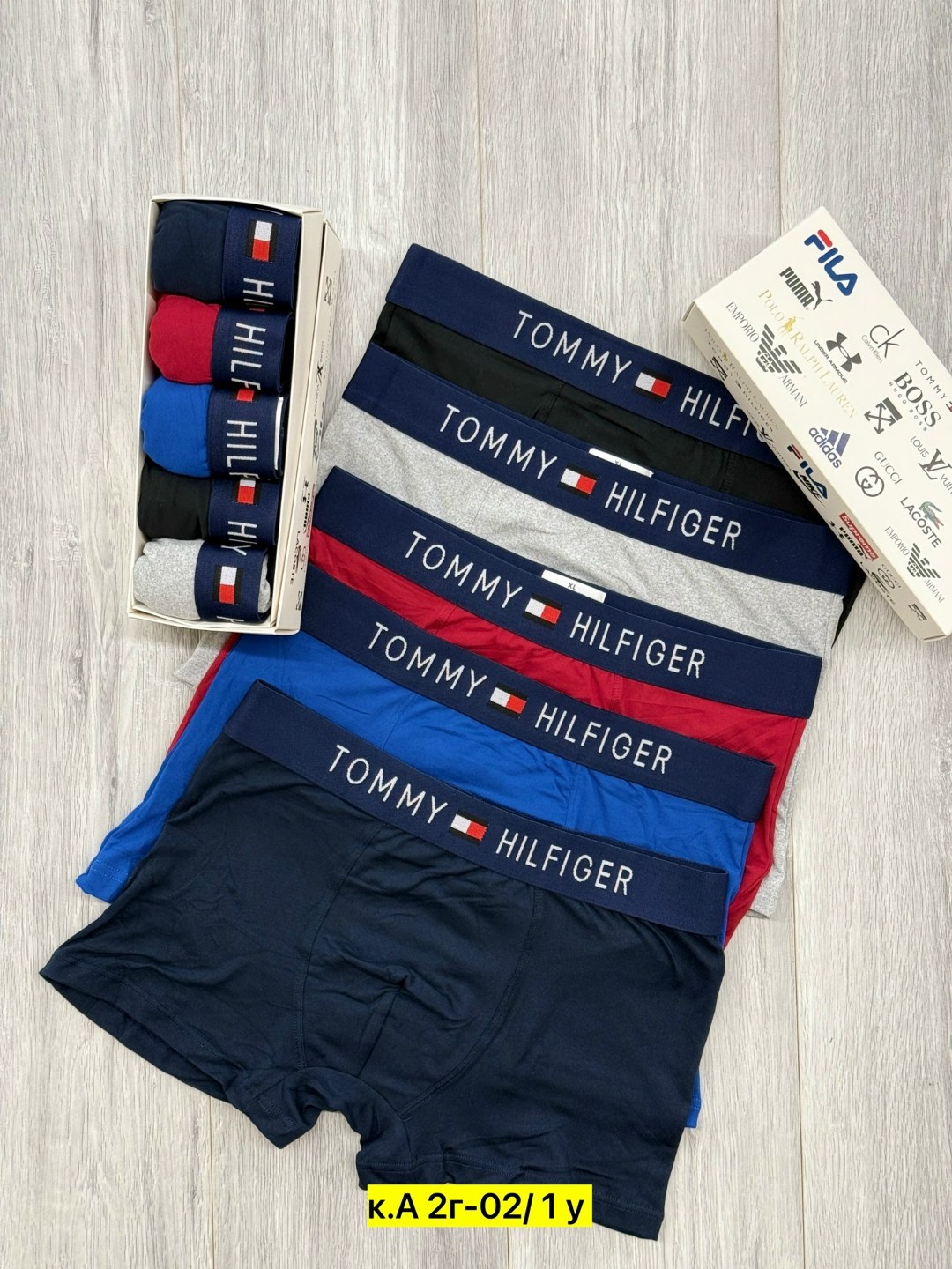 мужские трусы томми хилфигер набор 5 шт,набор мужских трусов tommy hilfiger,трусы томми хилфигер мужские в коробке,комплект трусов мужских,комплект трусов мужские боксеры