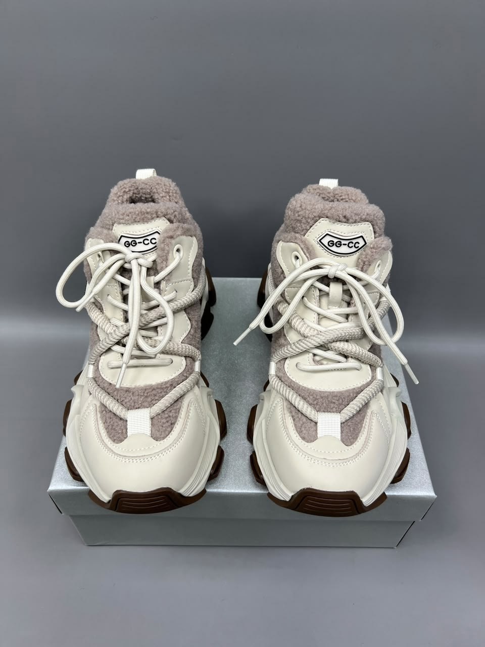 кроссовки женскиe,зимние кроссовки в стиле balenciaga,зимние стильные кроссовки в стиле balenciaga,кроссовки,кроссовки balenciaga