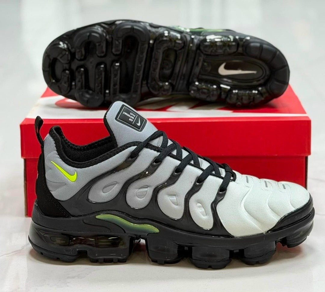 найк вапормакс плюс расцветки,кроссовки nike air vapormax plus,nike vapormax plus,nike air vapormax plus,nike air vapormax