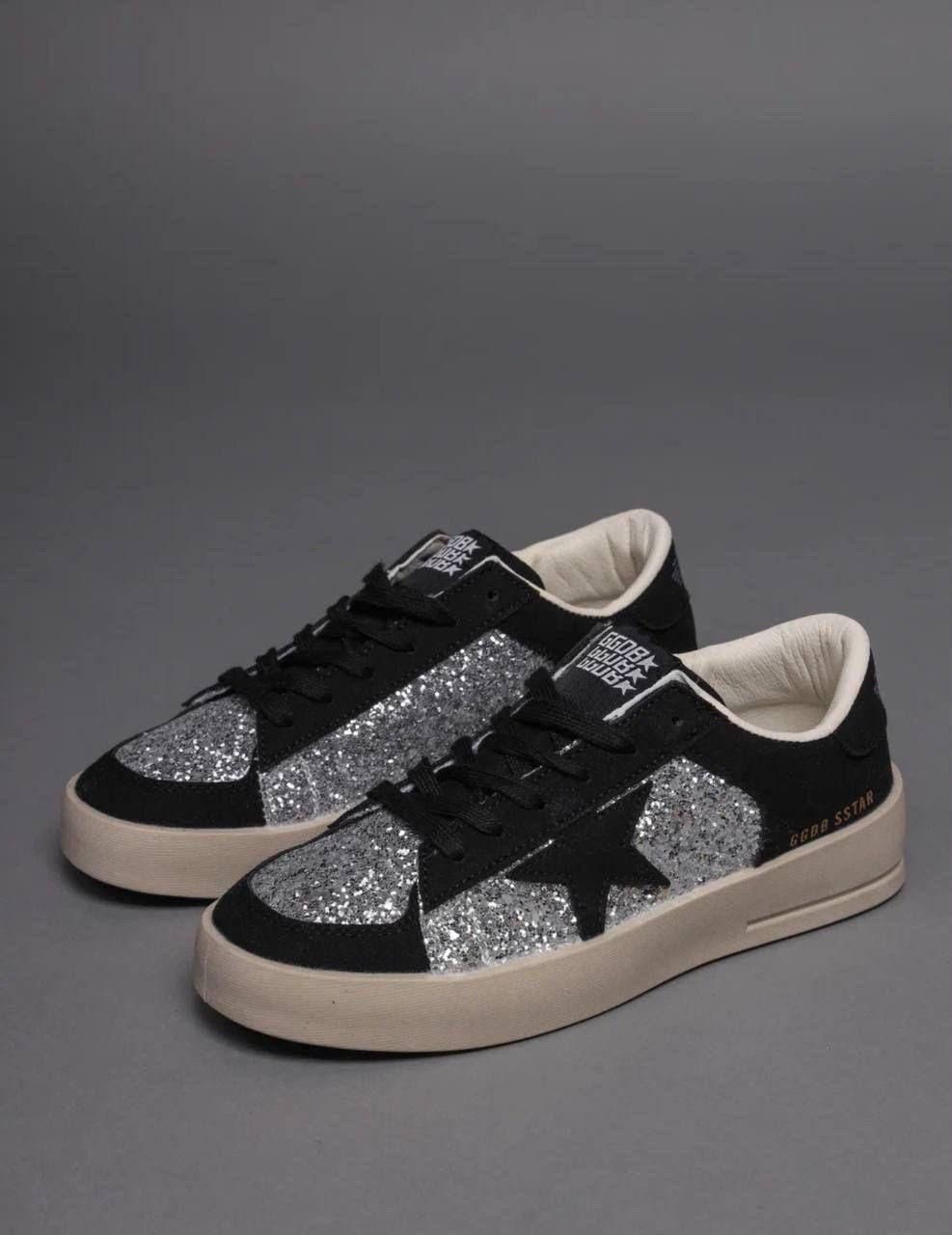 кроссовки golden goose с пайетками на платформе,кеды голден,кроссовки со стразами кеды shems цвет серебро черный,кроссовки golden goose,golden goose кеды hi star с блестками белый
