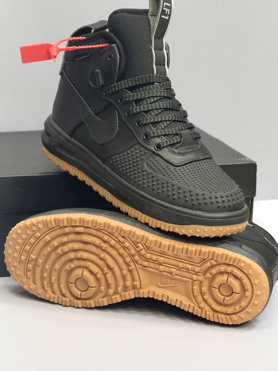 кроссовки nike lunar force 1 duckboot,nike lunar force 1 duckboot,nike lunar force 1 duckboot black gum,кроссовки мужские nike lunar force 1 duckboot black,nike lunar force 1 duckboot черные