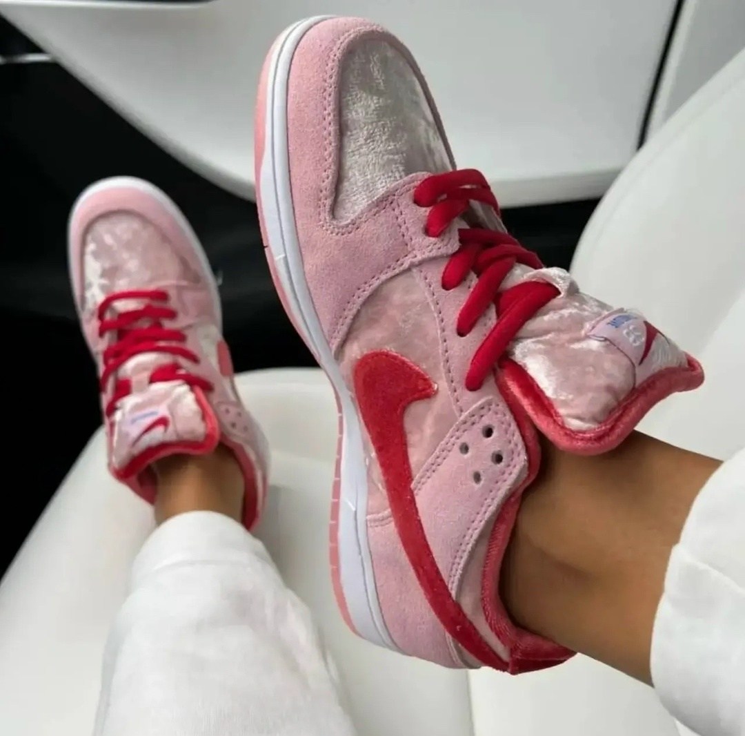 кроссовки,кроссовки найк розовые,найк данки розовые,кроссовки nike sb dunk low,женские кроссовки