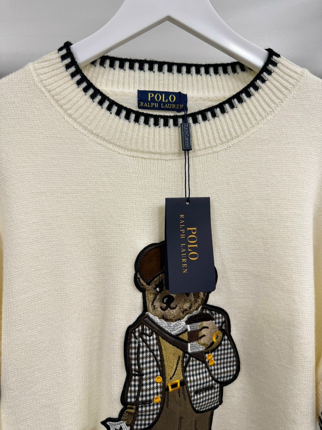 свитер ralph lauren,женский свитер ralph lauren,свитер ralph lauren bear white sweater,polo ralph lauren bear sweater,polo ralph lauren womens bear teddy white jumper sweater